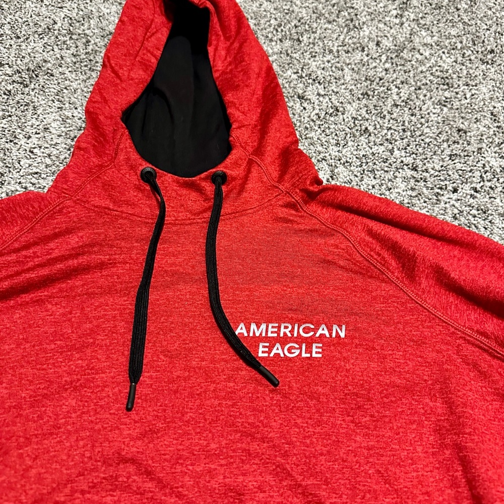 Red Medium American Eagle Sweatshirt Flex